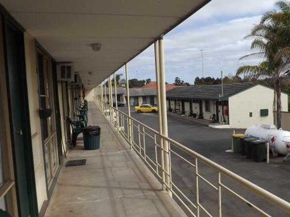 Collie Motel Exterior foto